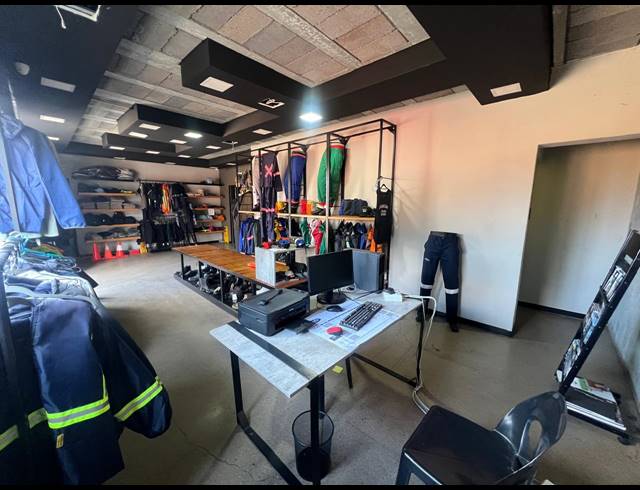 480M² WAREHOUSE TO LET IN SUNDERLAND RIDGE